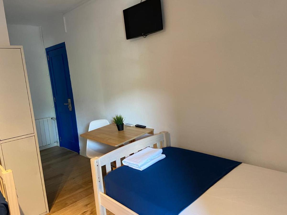 Hostal Porto Mar Салоу Екстериор снимка
