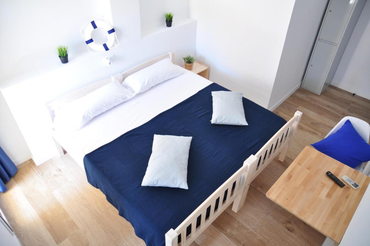 Hostal Porto Mar Салоу Стая снимка