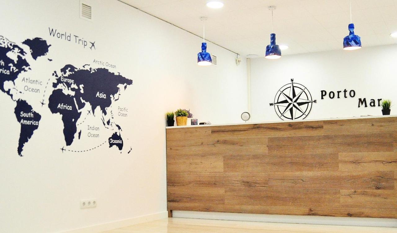 Hostal Porto Mar Салоу Екстериор снимка